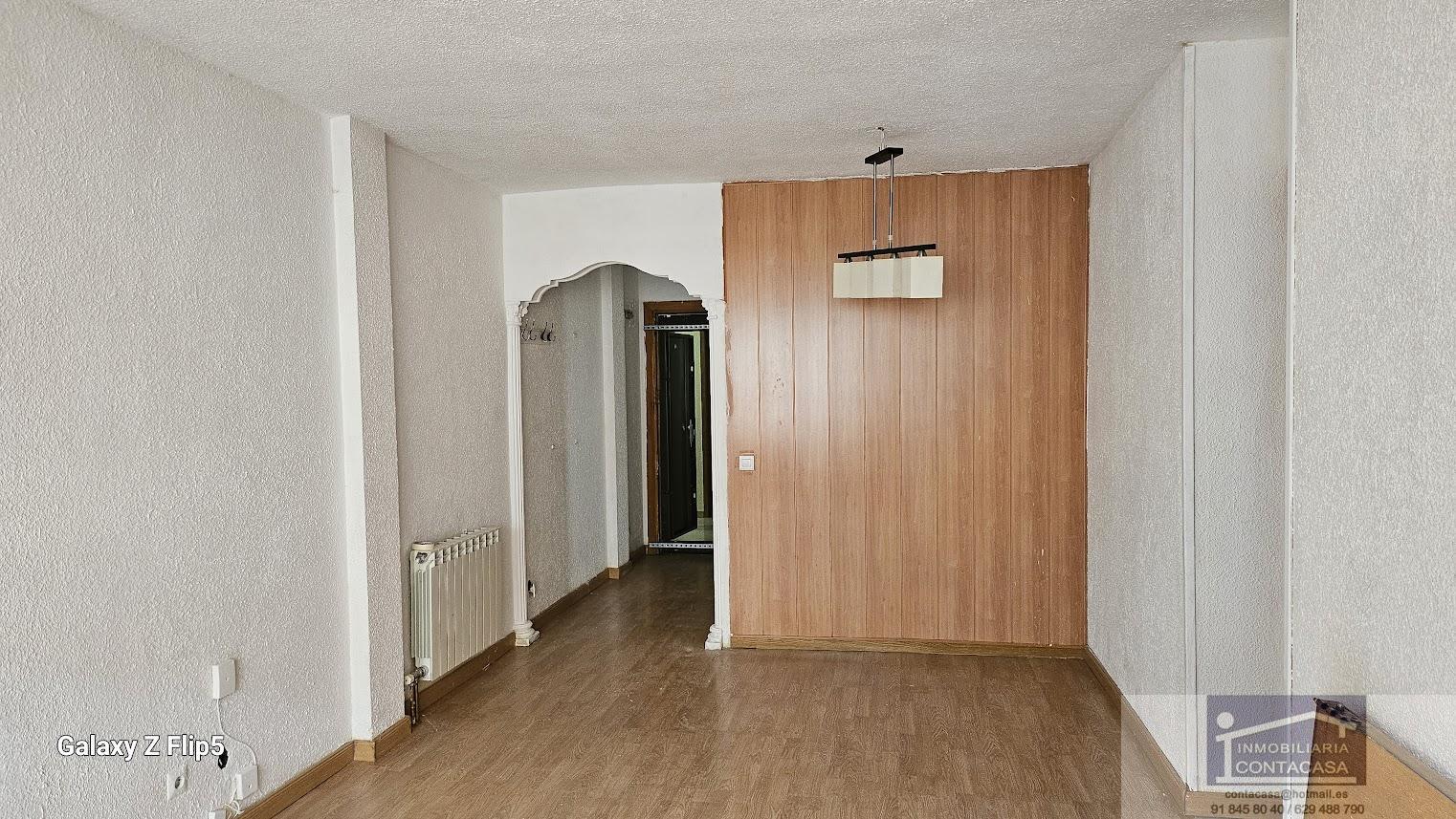 For sale of flat in San Fernando de Henares