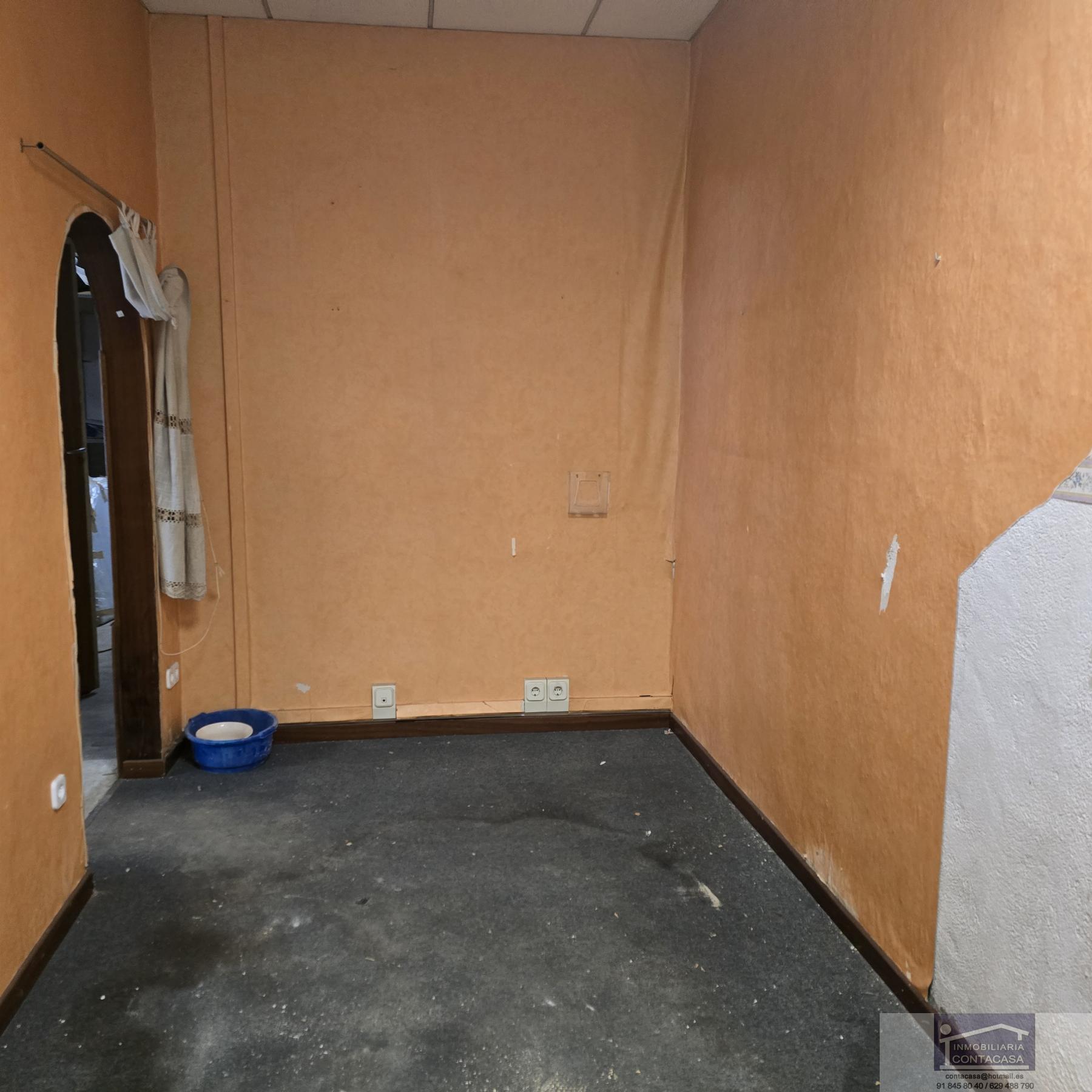 For rent of commercial in Colmenar Viejo