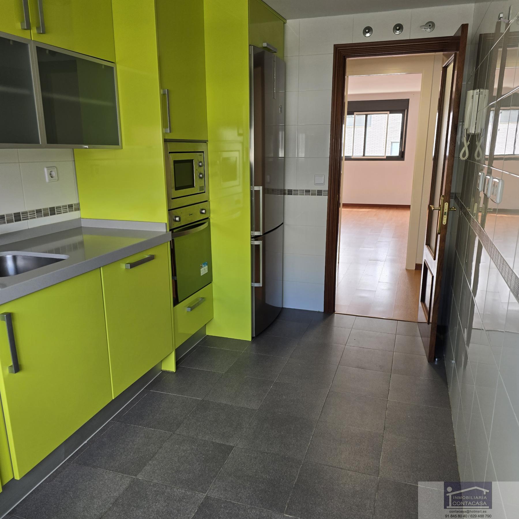 For sale of flat in Colmenar Viejo
