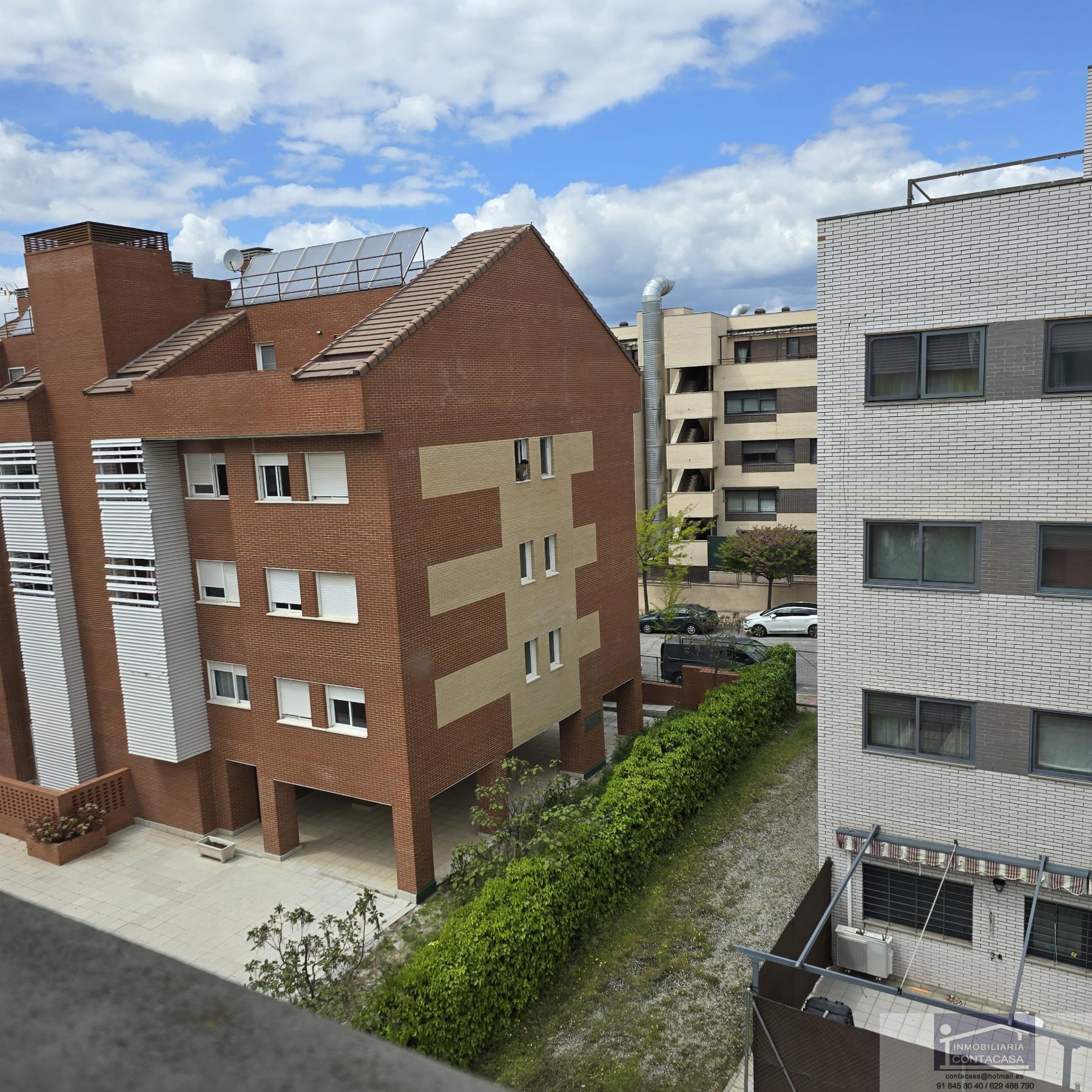For sale of flat in Colmenar Viejo