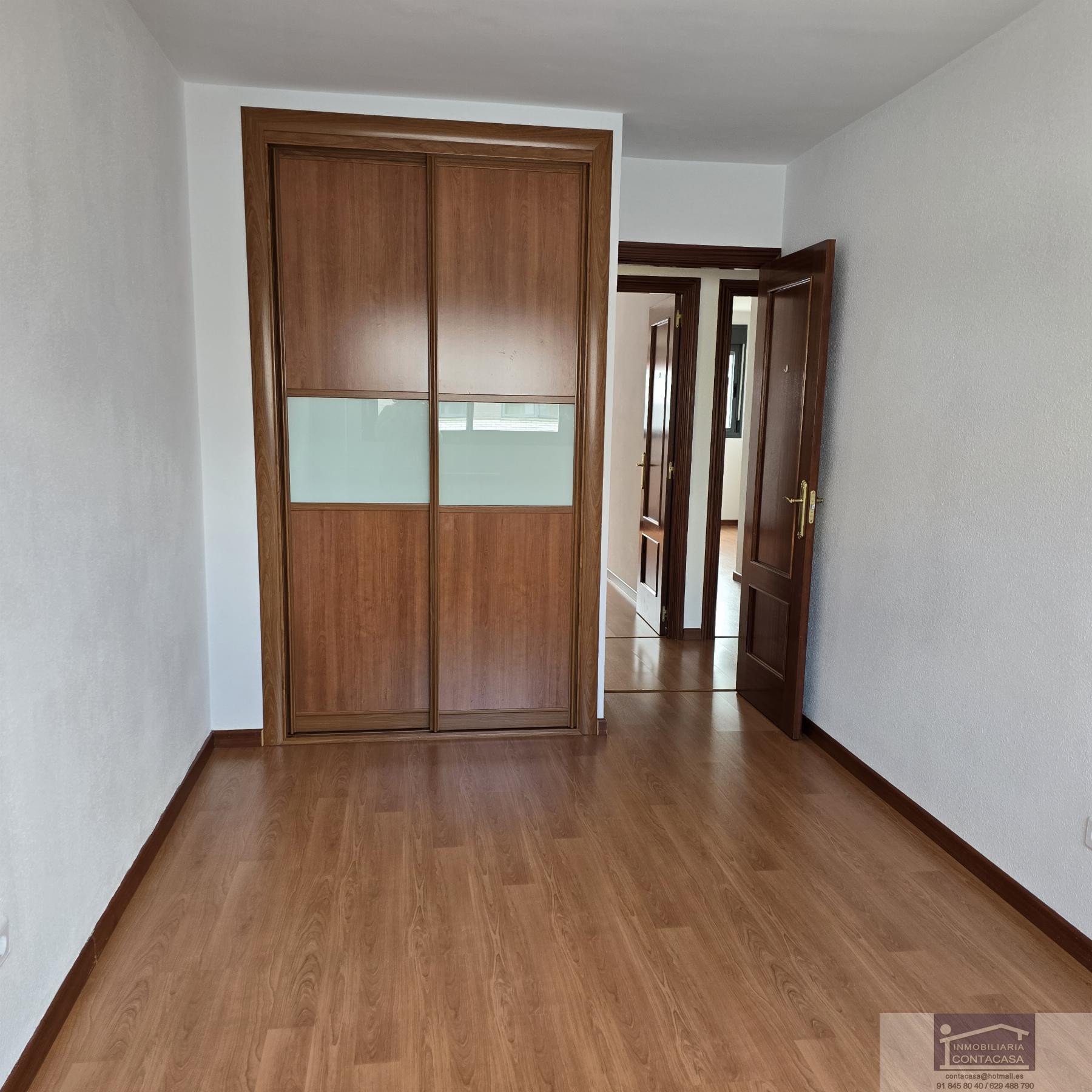 For sale of flat in Colmenar Viejo