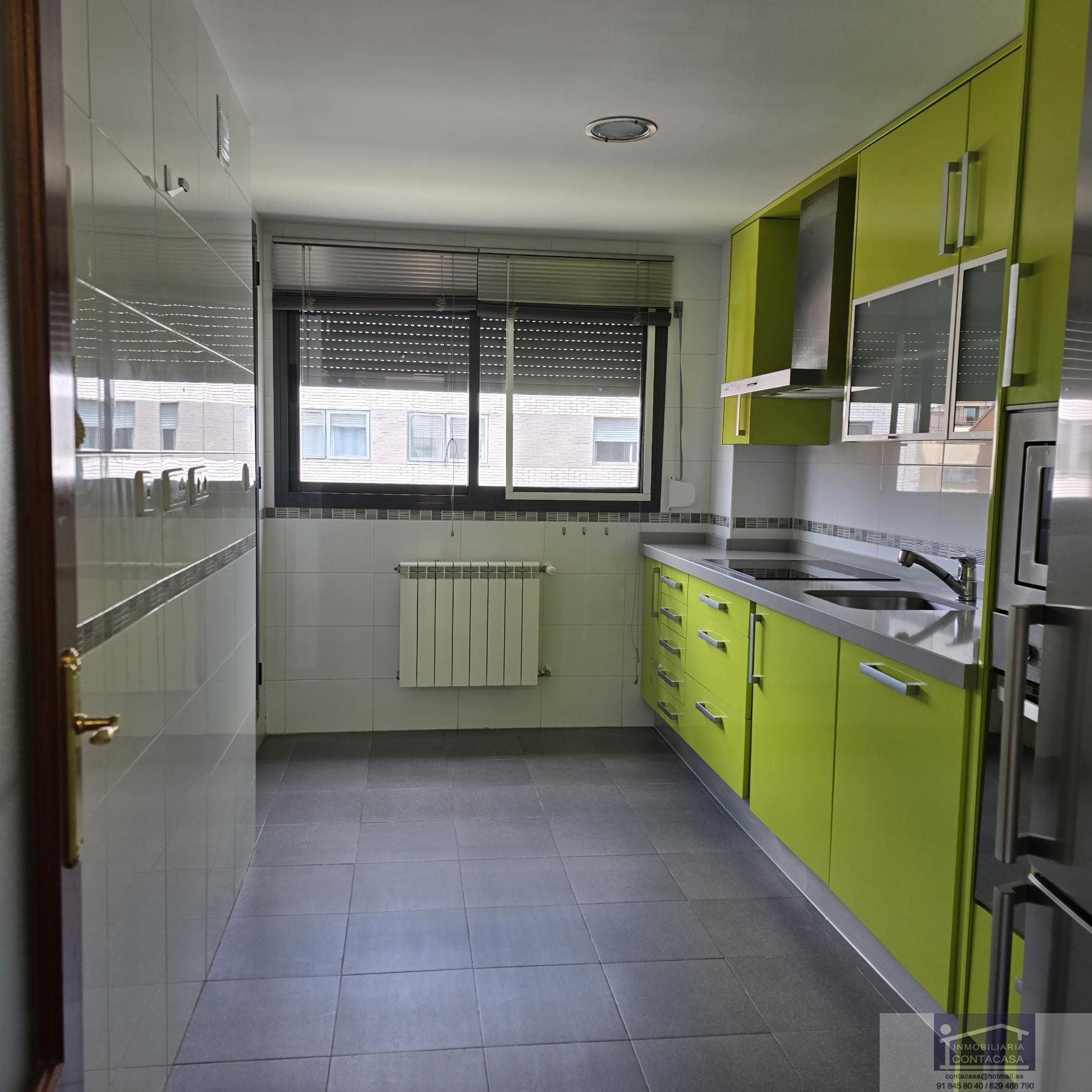 For sale of flat in Colmenar Viejo