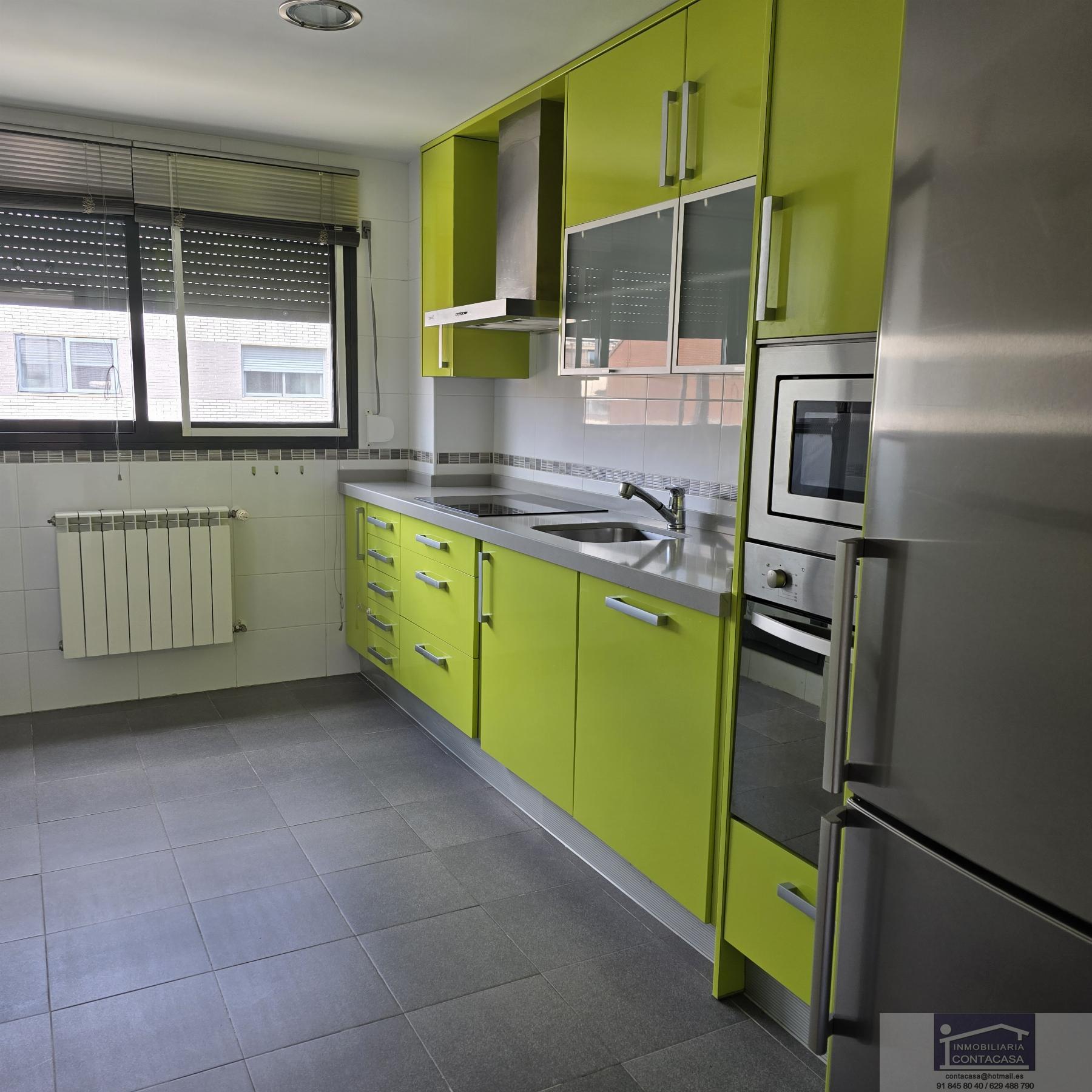 For sale of flat in Colmenar Viejo