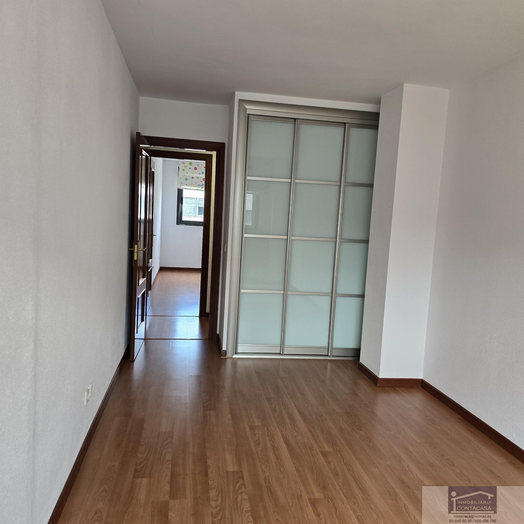 For sale of flat in Colmenar Viejo
