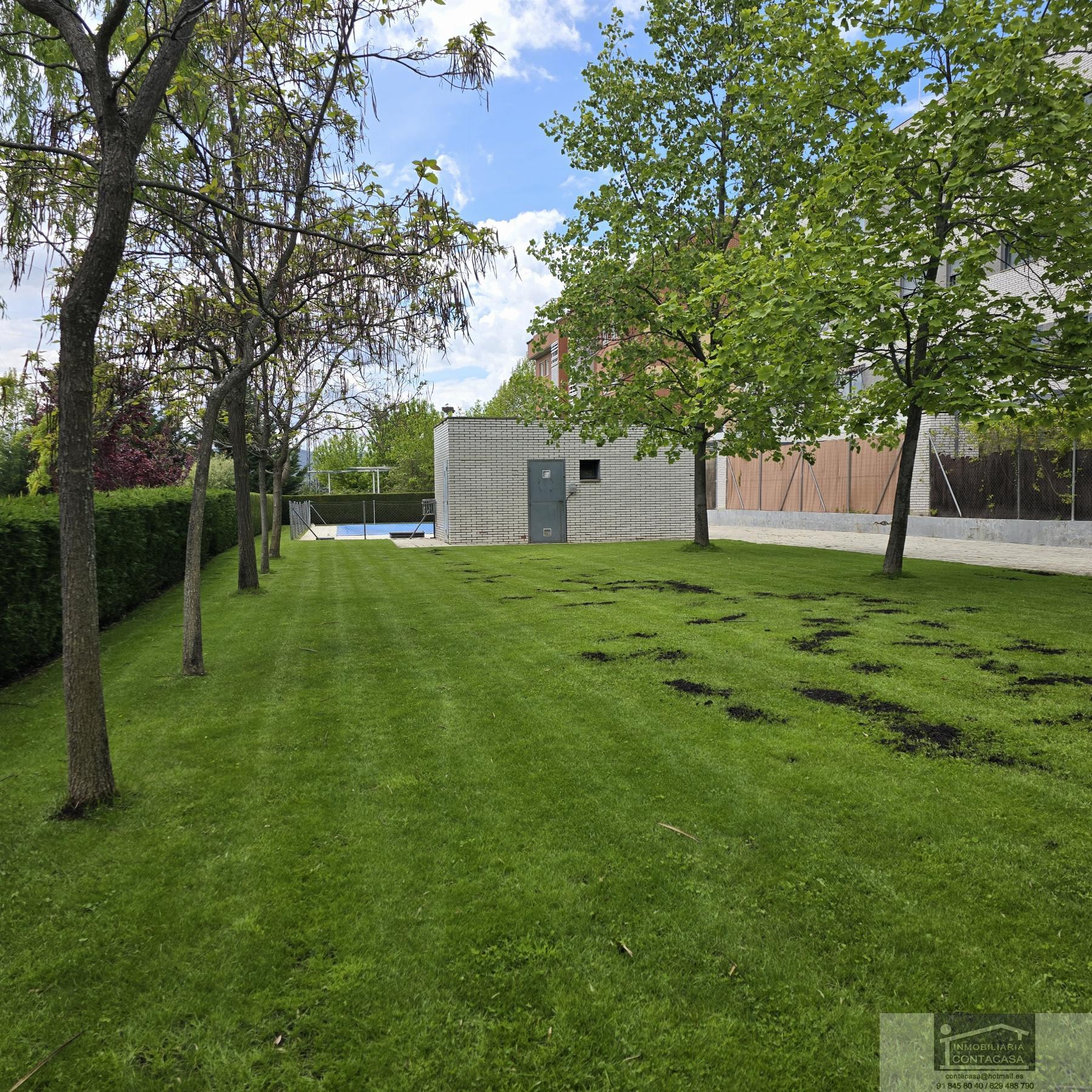 For sale of flat in Colmenar Viejo