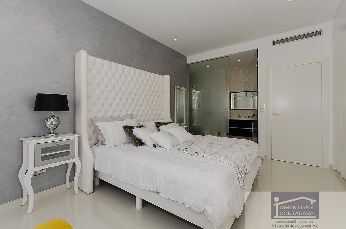 For sale of house in Dehesa de Campoamor