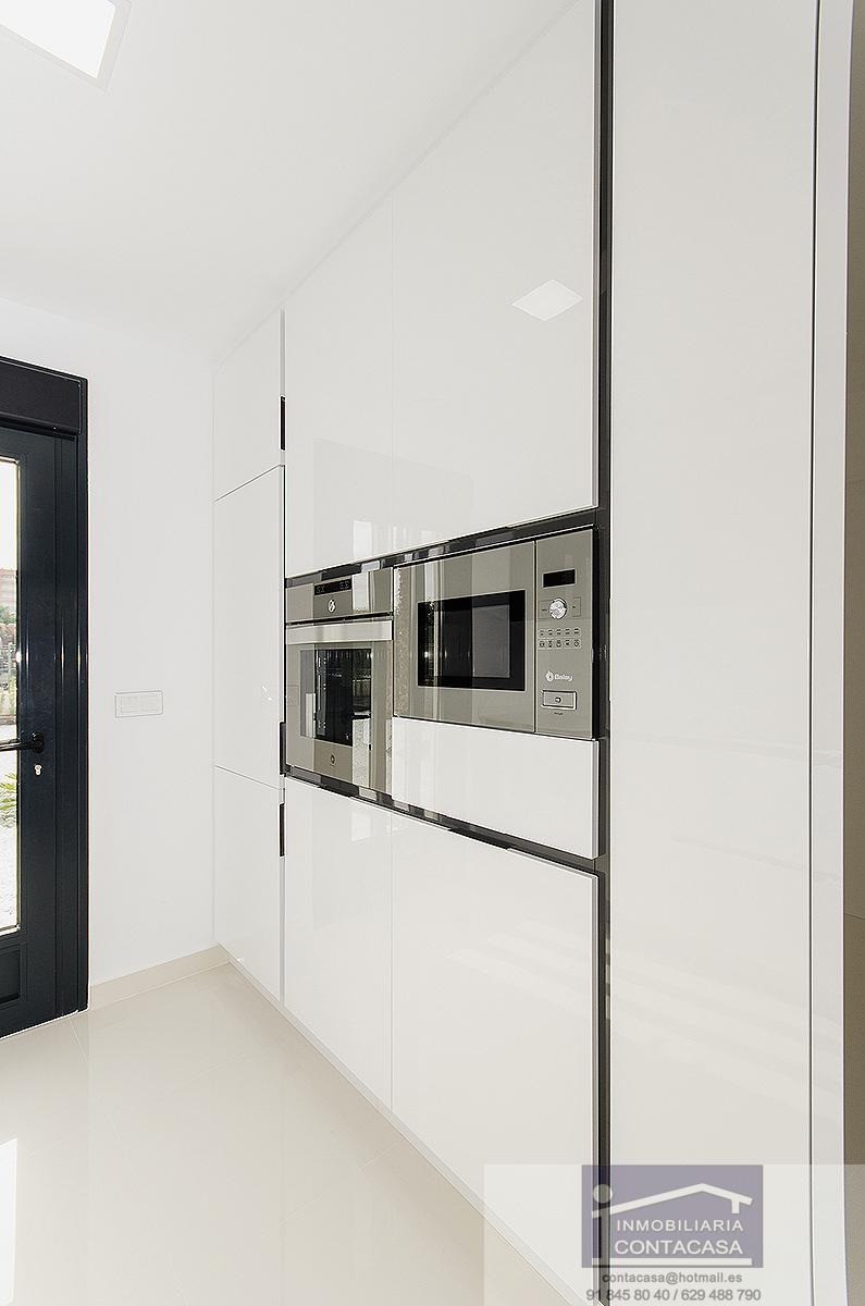 For sale of house in Dehesa de Campoamor