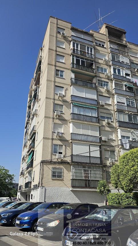 For sale of flat in Coslada