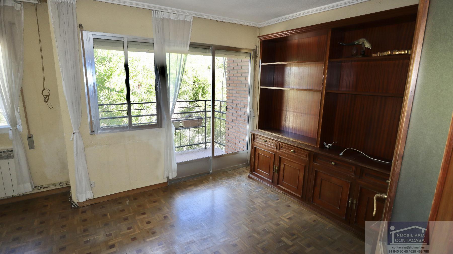 For sale of apartment in Colmenar Viejo