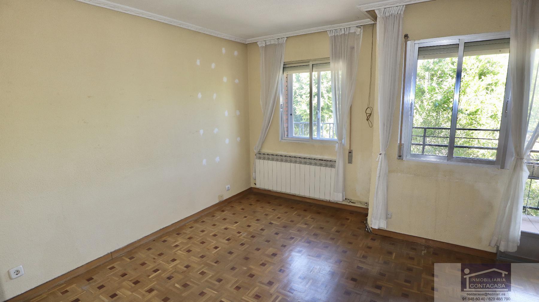 For sale of apartment in Colmenar Viejo