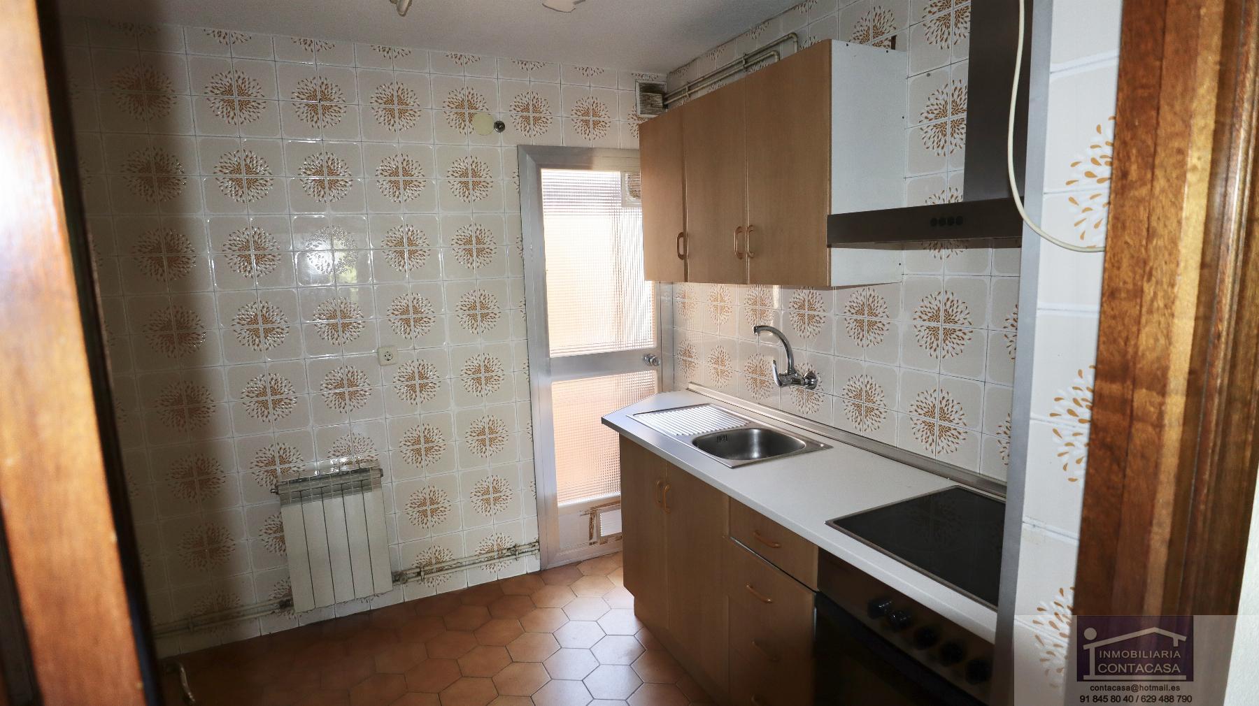 For sale of apartment in Colmenar Viejo