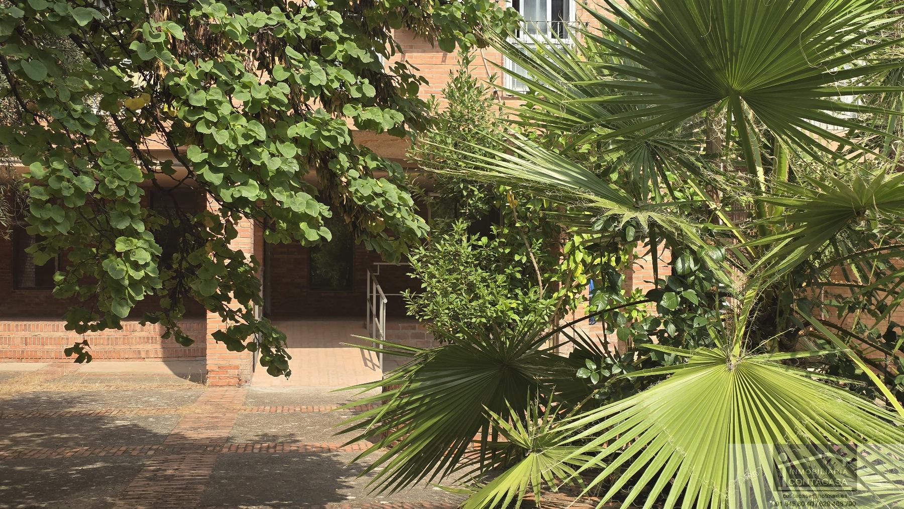 For sale of flat in Madrid