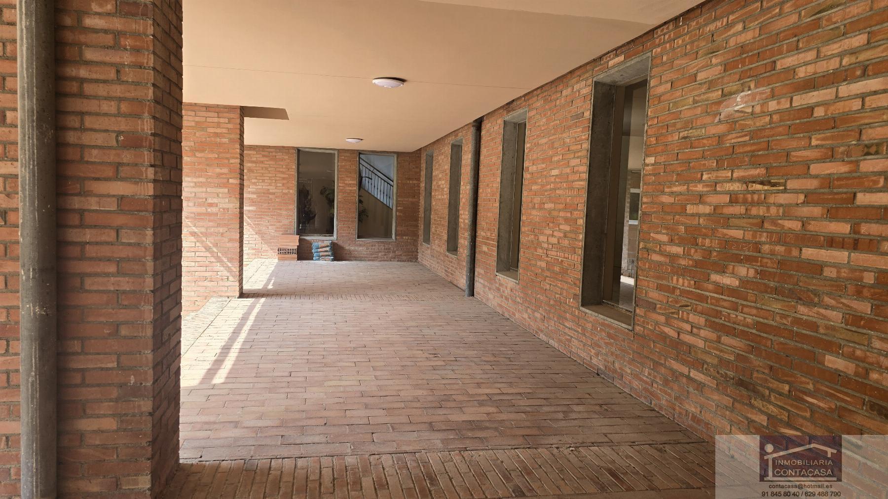 For sale of flat in Madrid