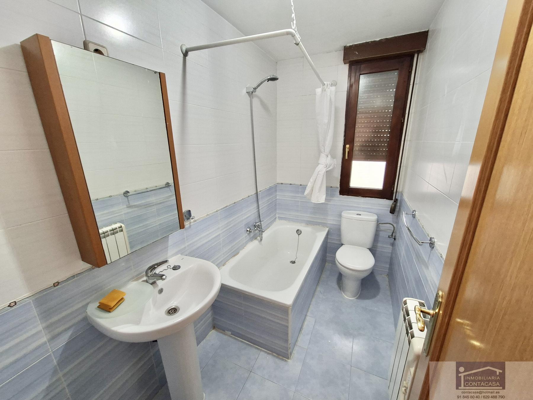 For sale of flat in Colmenar Viejo