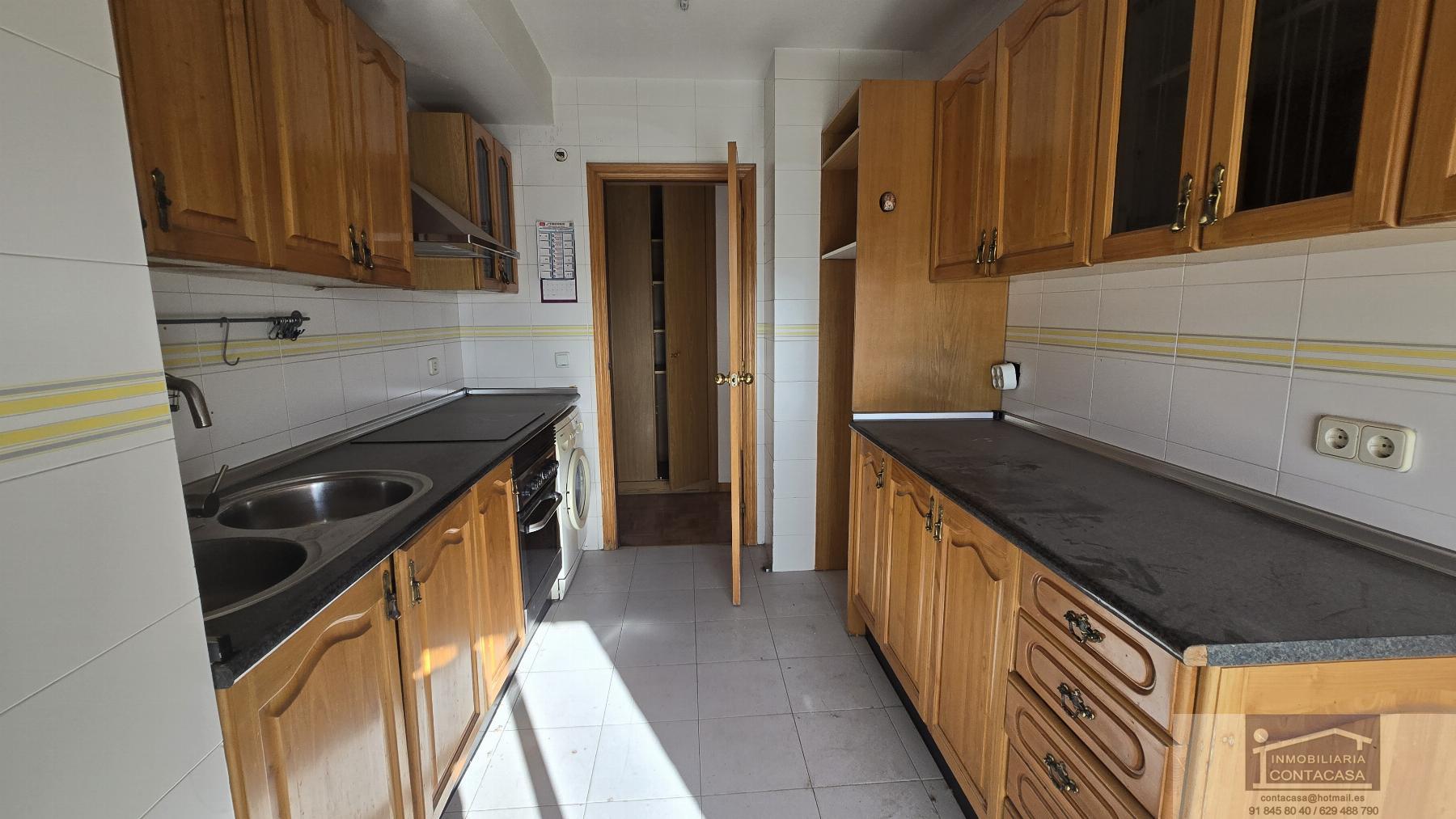 For sale of flat in Torrejón de Ardoz