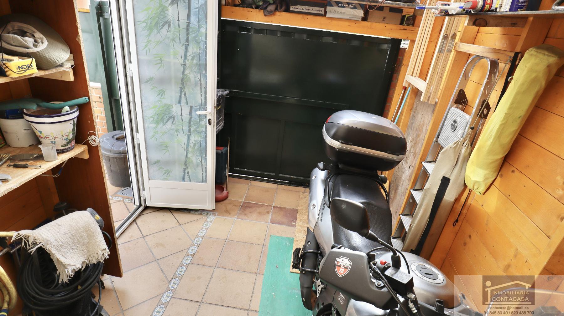 Venta de chalet en Miraflores de la Sierra