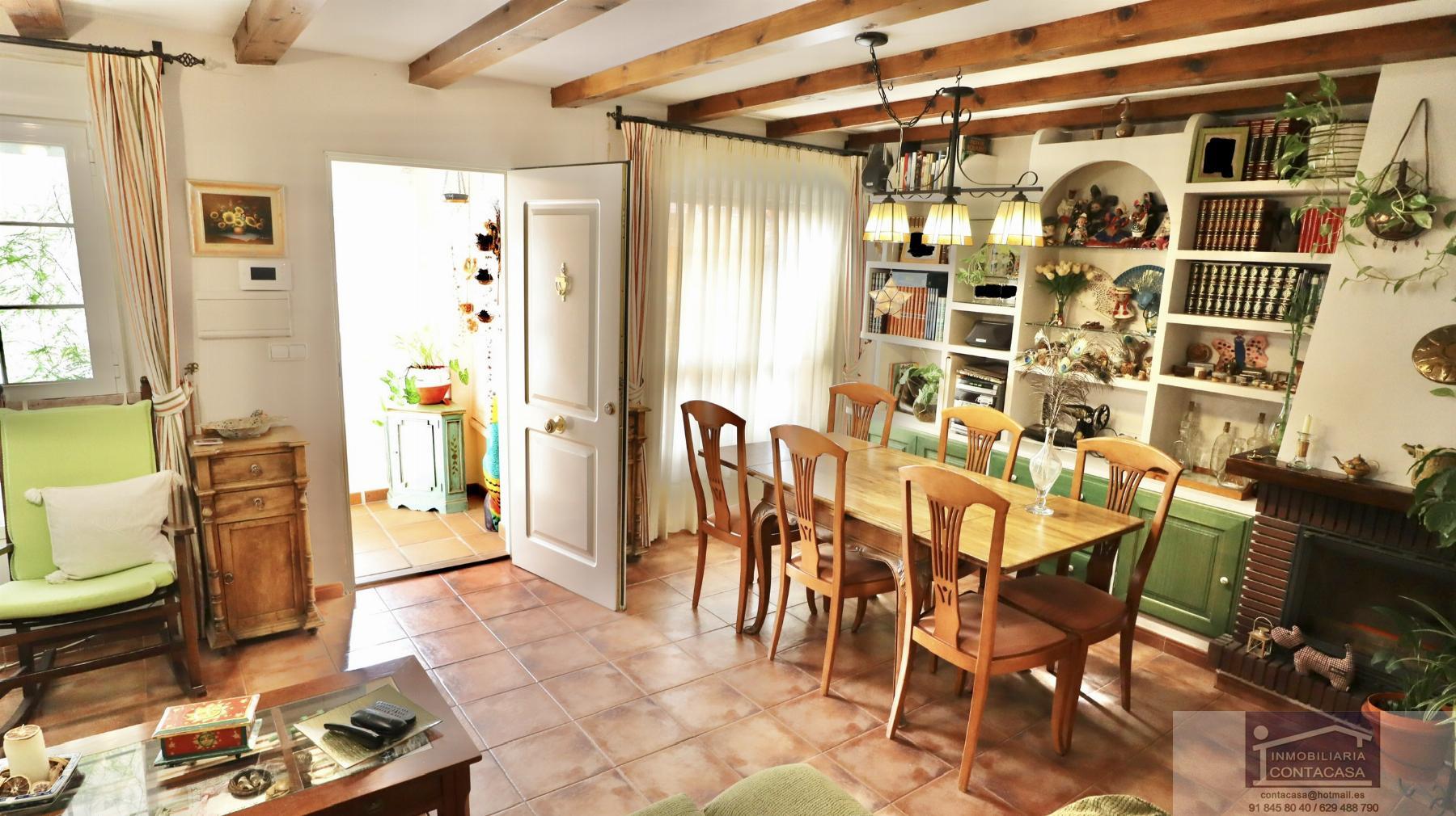 Venta de chalet en Miraflores de la Sierra