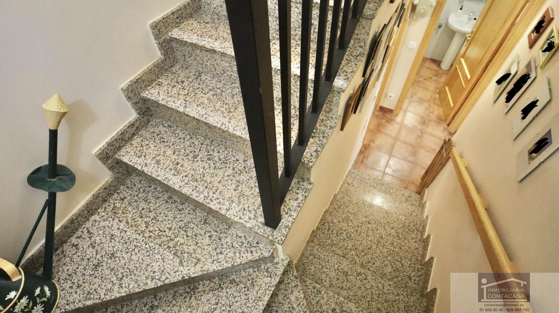 Venta de chalet en Miraflores de la Sierra