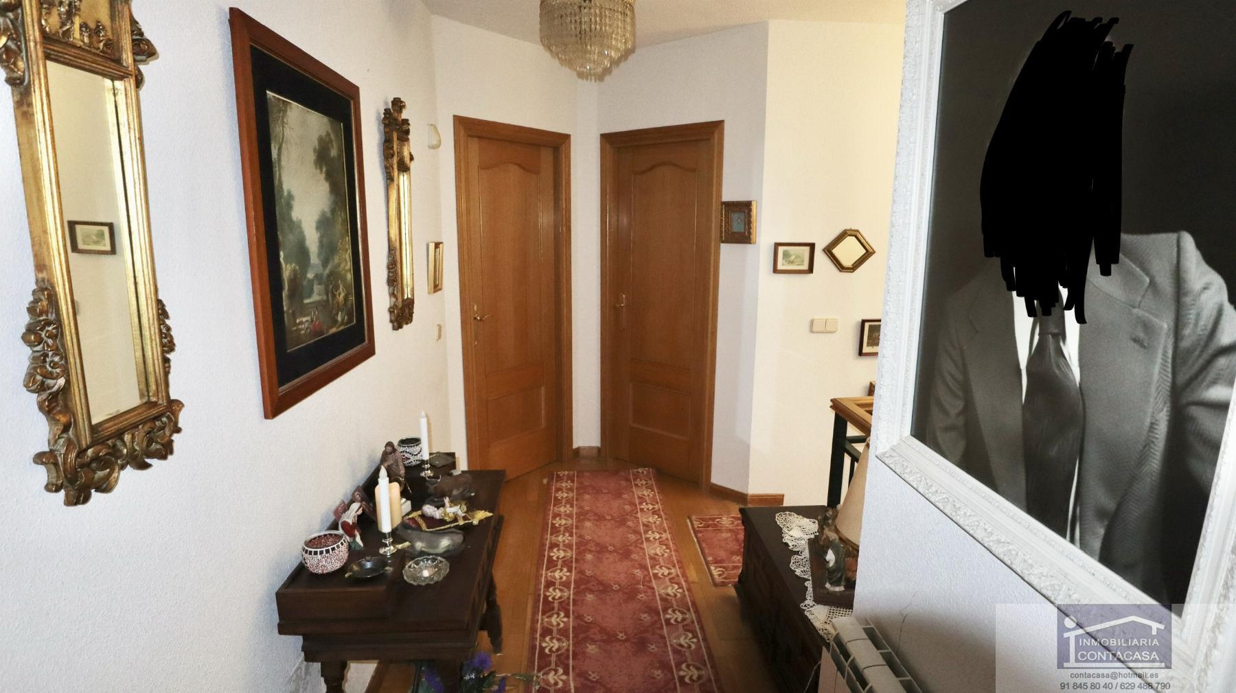 For sale of chalet in Miraflores de la Sierra