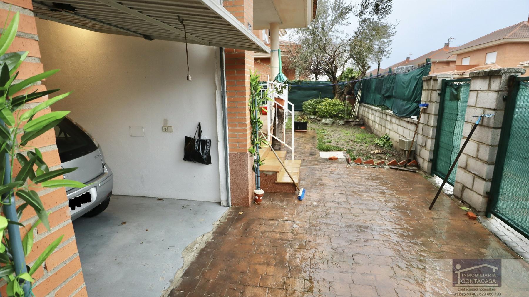 For sale of chalet in Miraflores de la Sierra