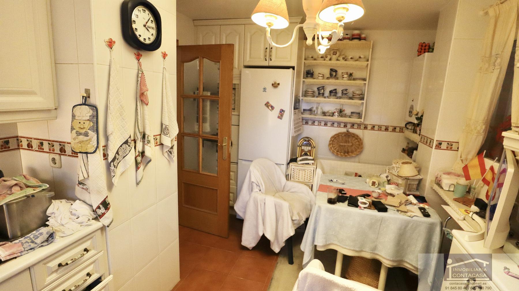 For sale of chalet in Miraflores de la Sierra