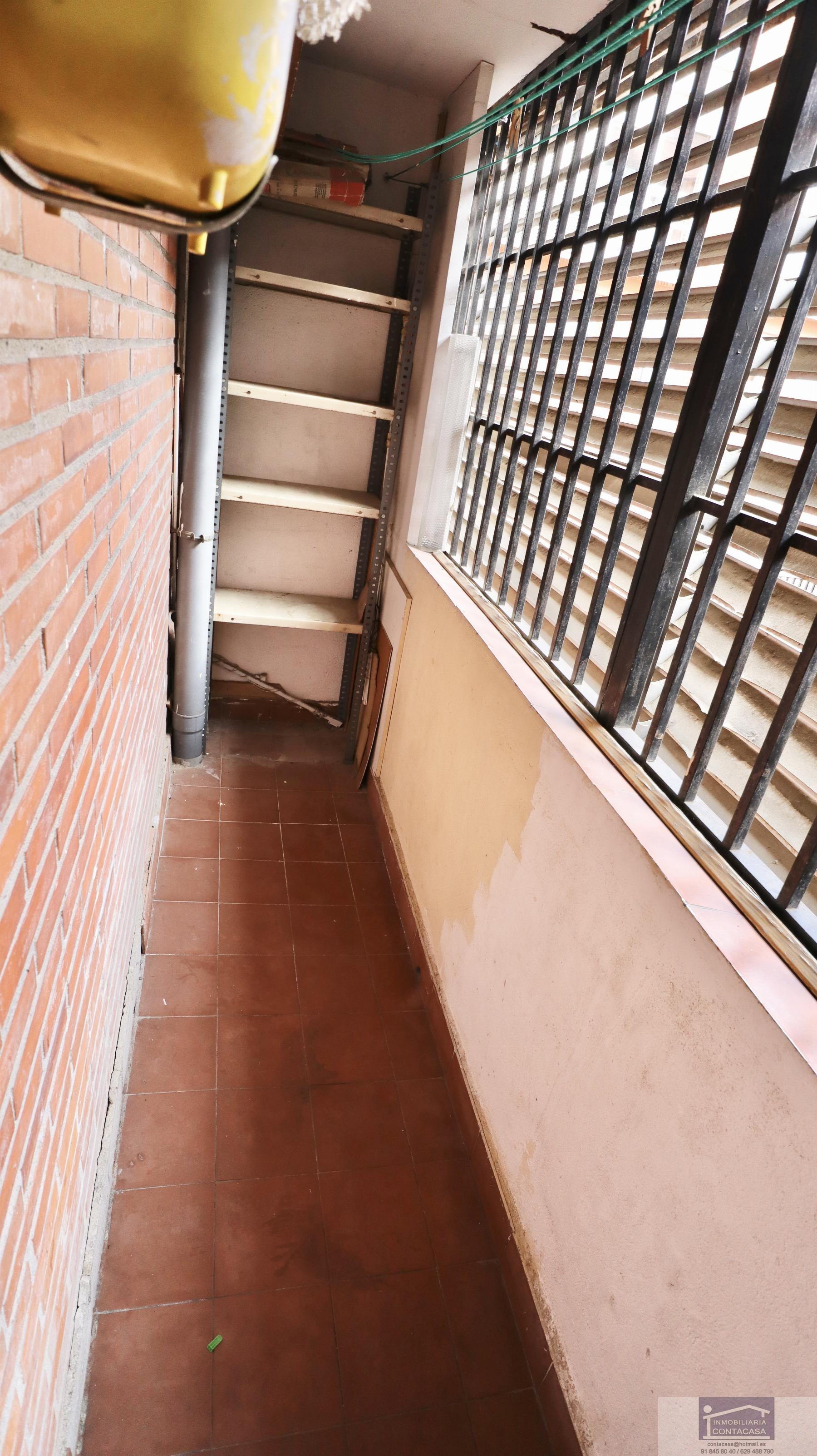 For sale of flat in Madrid