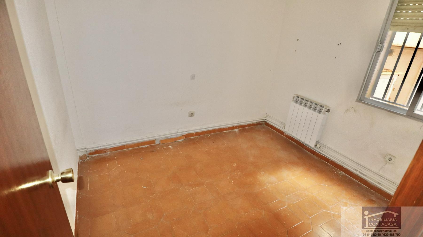 Venta de piso en Villa del Prado