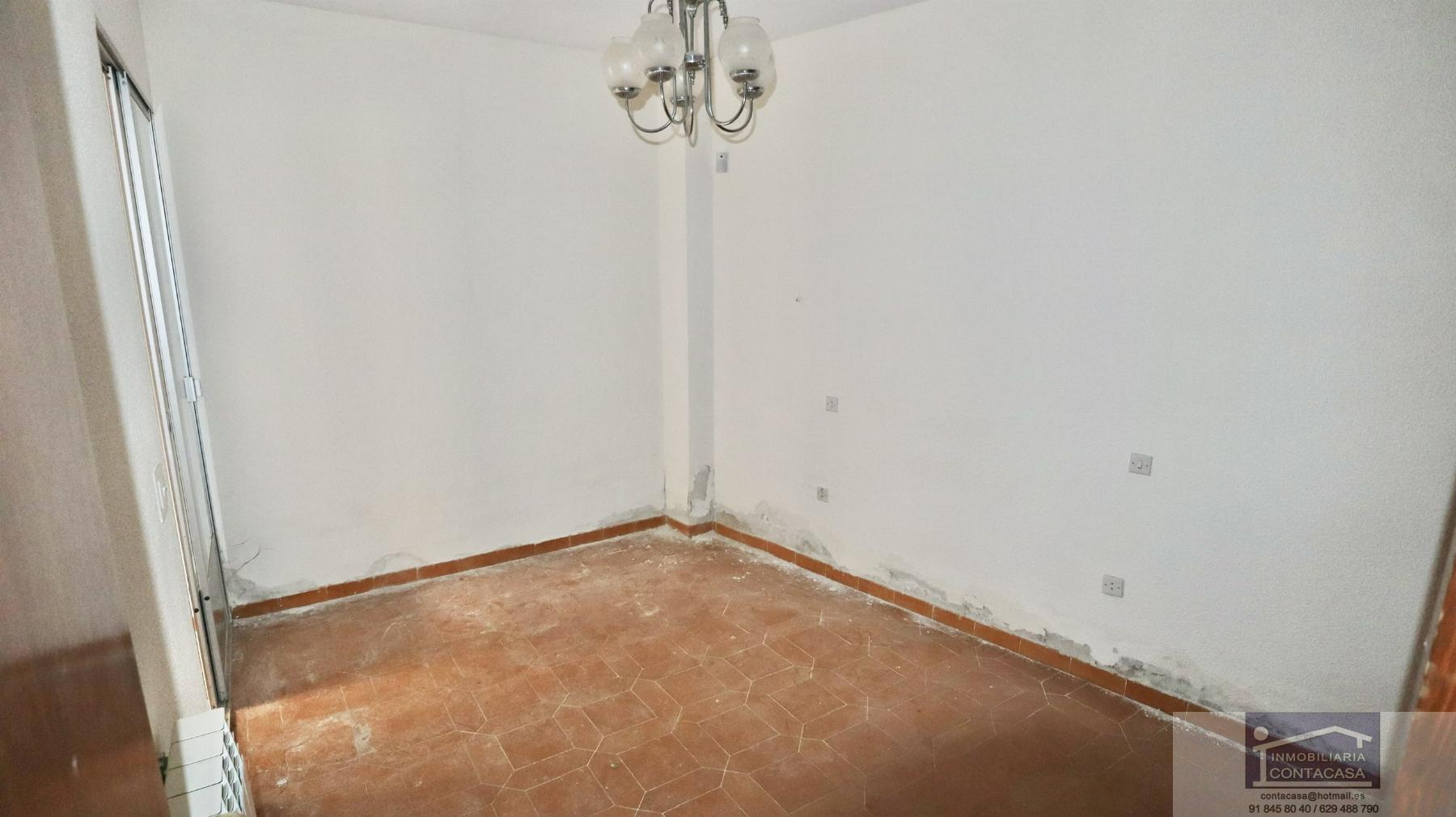 Venta de piso en Villa del Prado