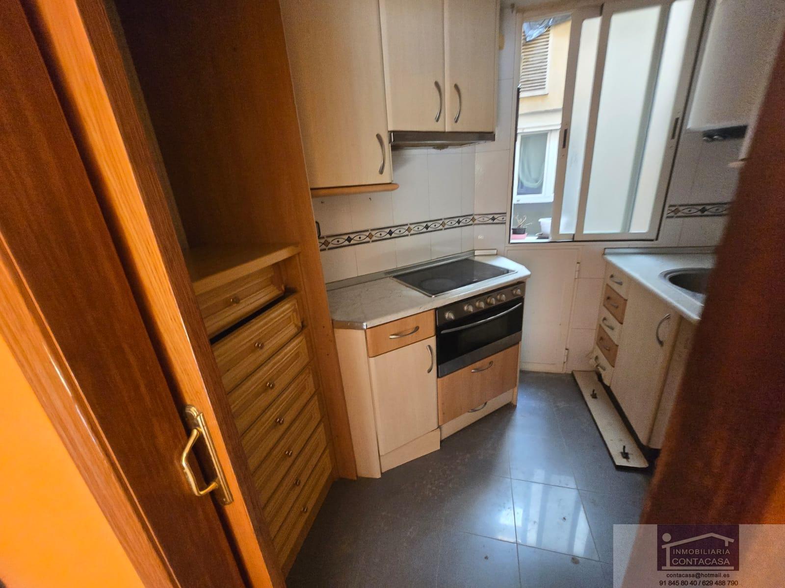 For sale of flat in Madrid