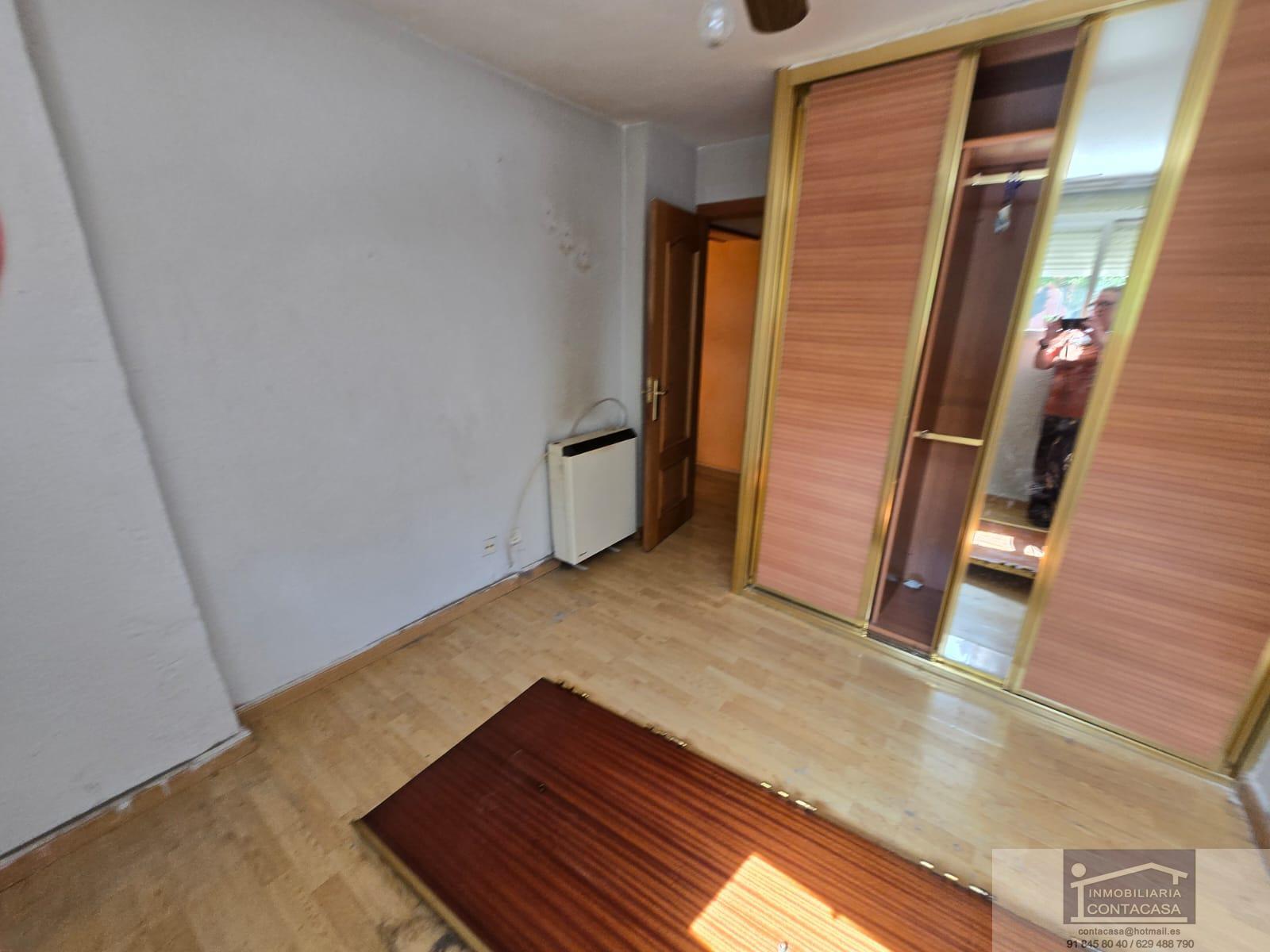 For sale of flat in Madrid