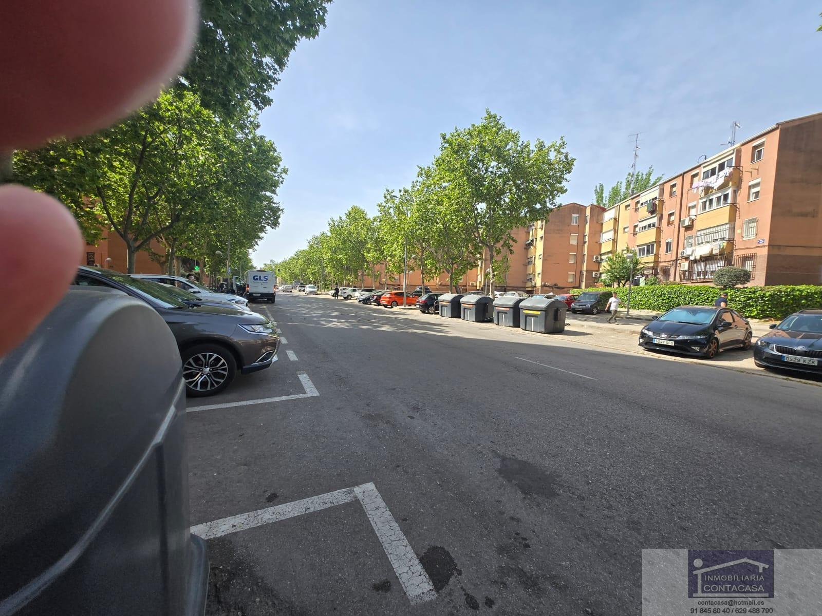 For sale of flat in Madrid
