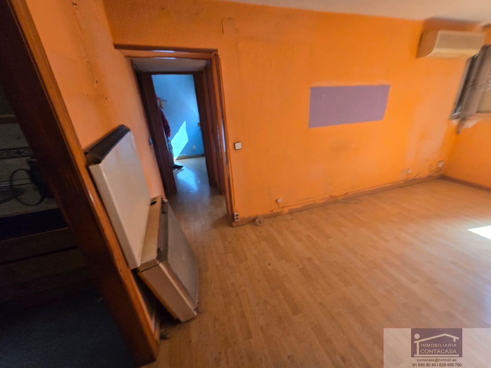 For sale of flat in Madrid