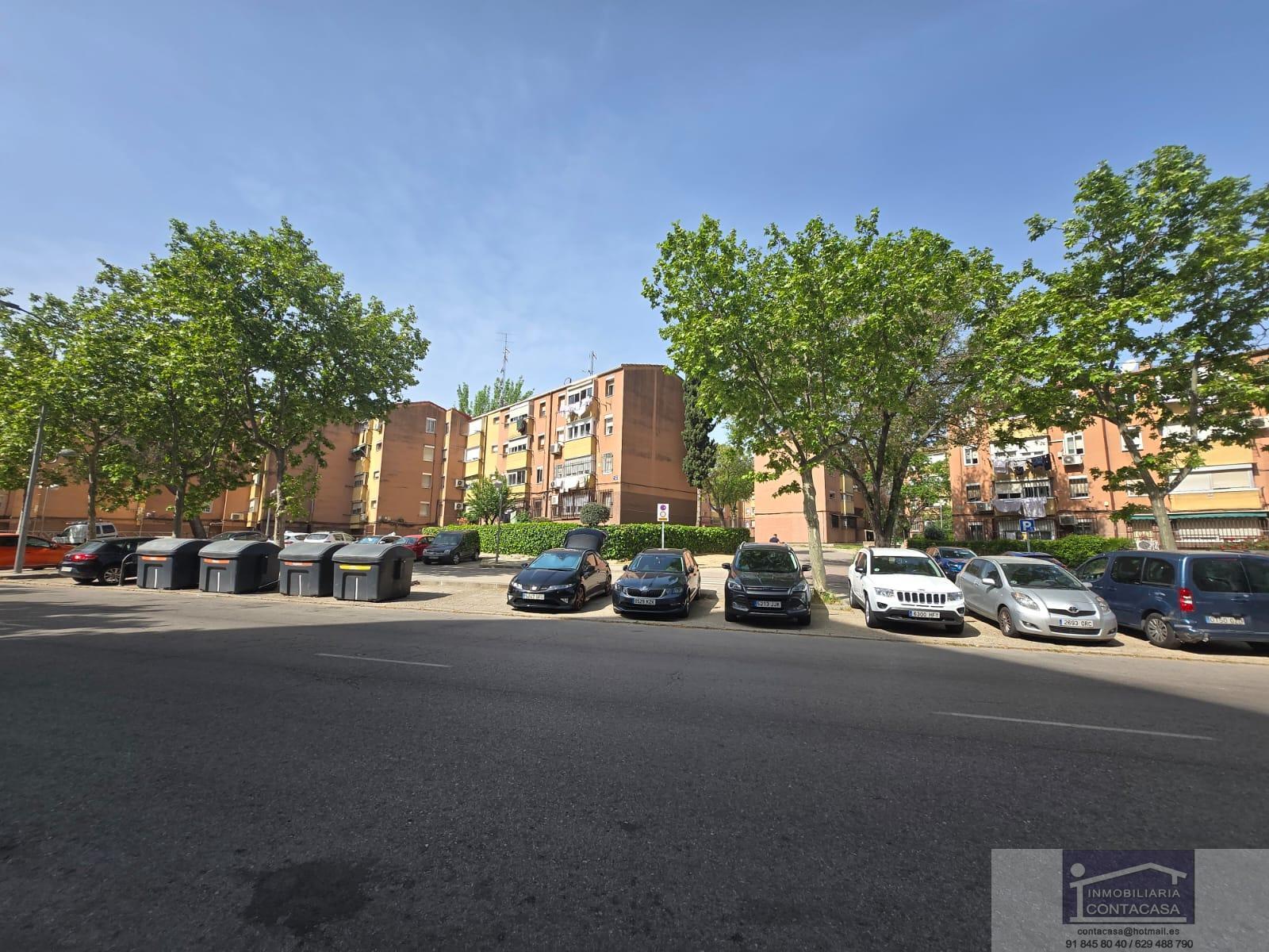 For sale of flat in Madrid