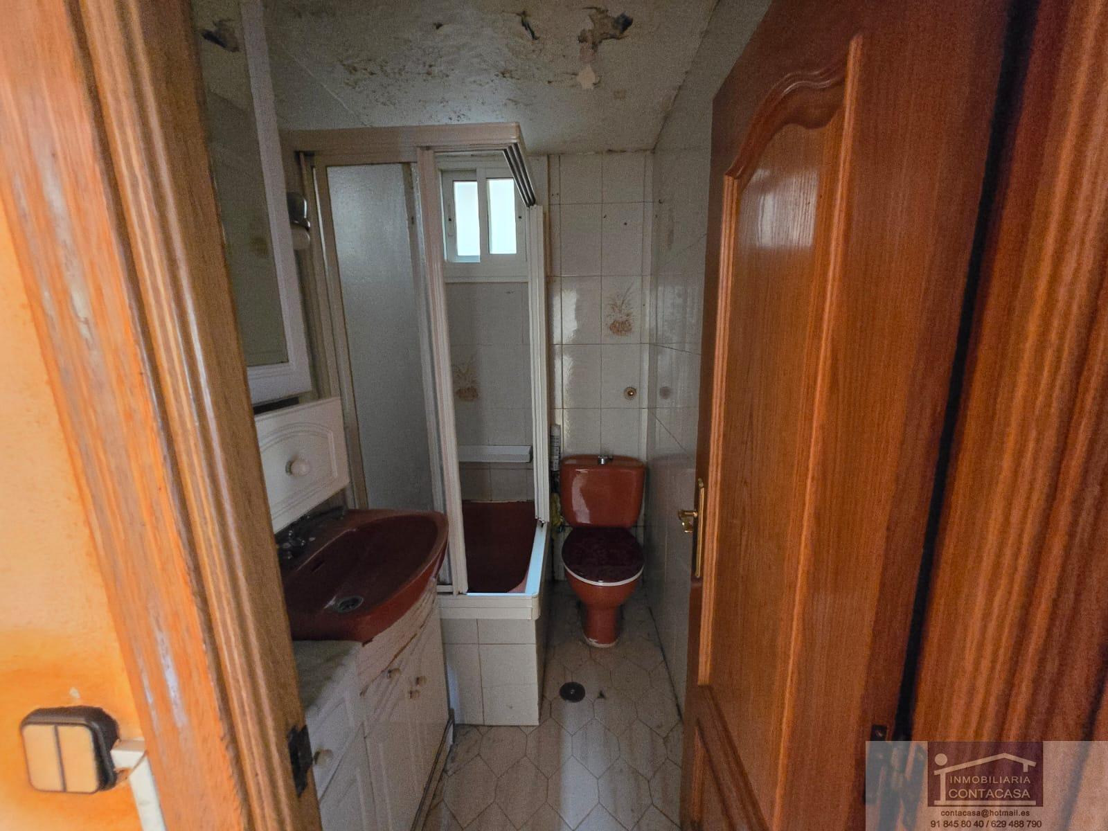 For sale of flat in Madrid