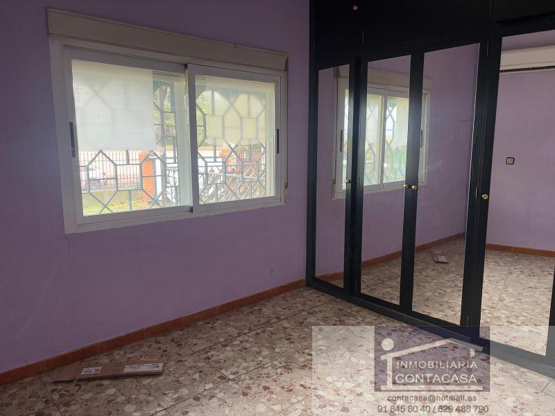 Venta de chalet en Yuncler