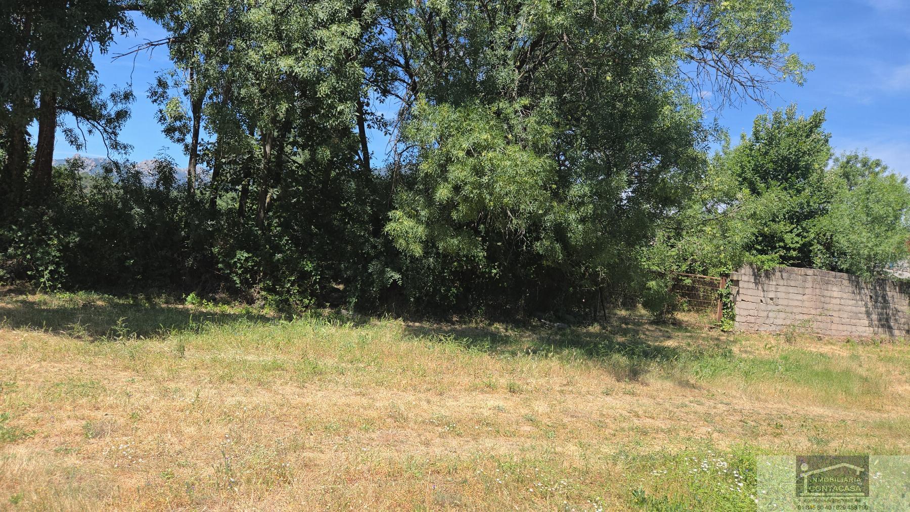 Venta de finca rústica en Miraflores de la Sierra