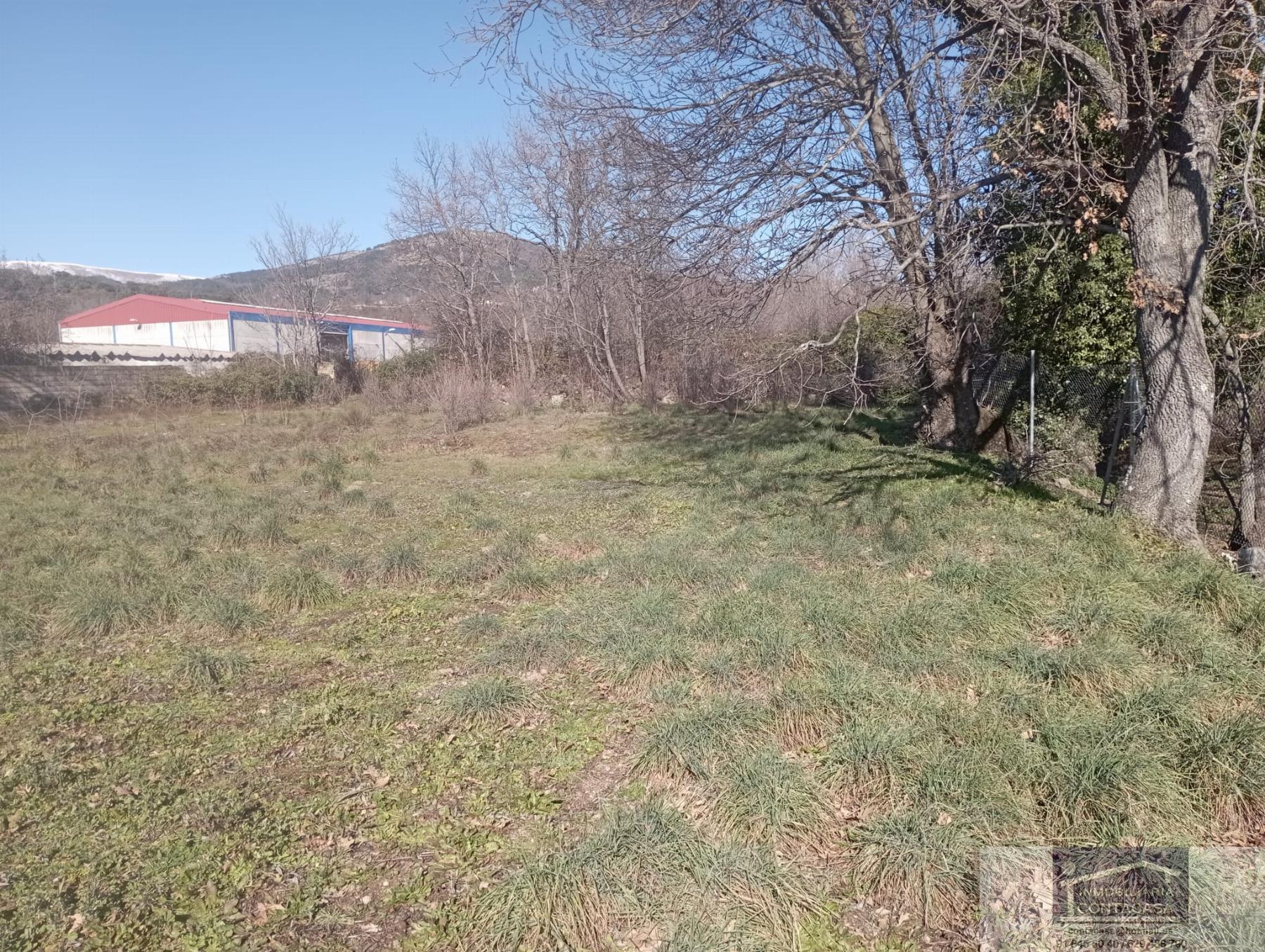 Venta de finca rústica en Miraflores de la Sierra