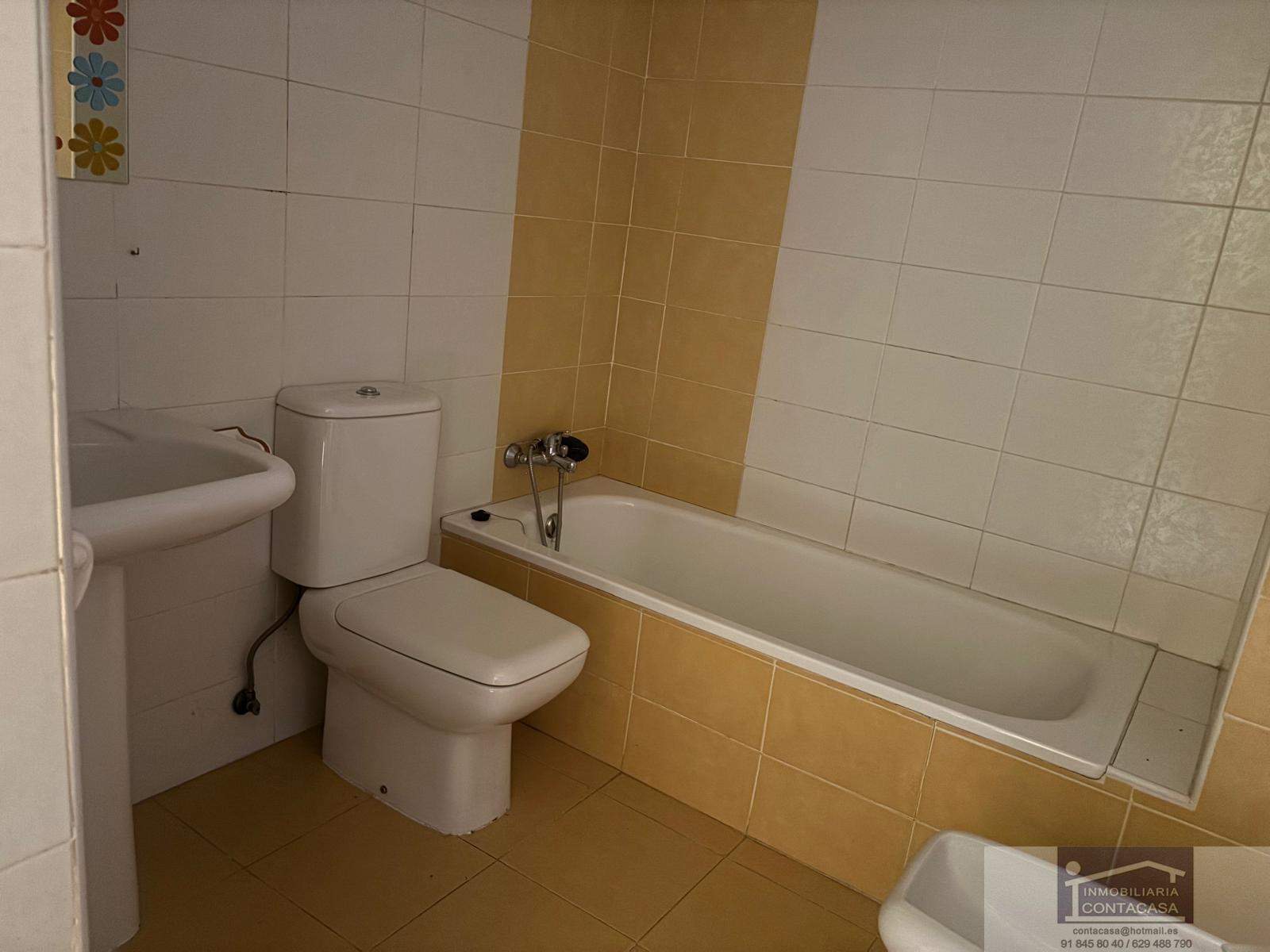 Venta de chalet en Las Ventas de Retamosa