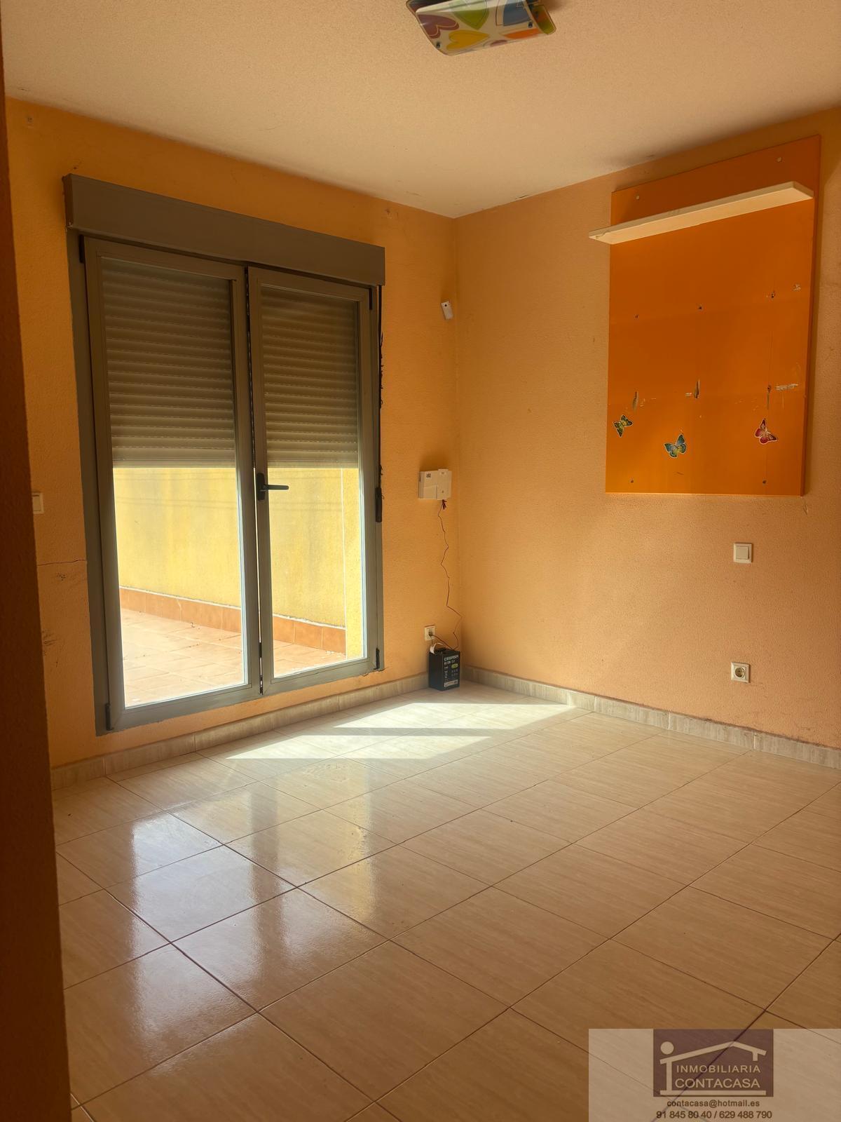 Venta de chalet en Las Ventas de Retamosa