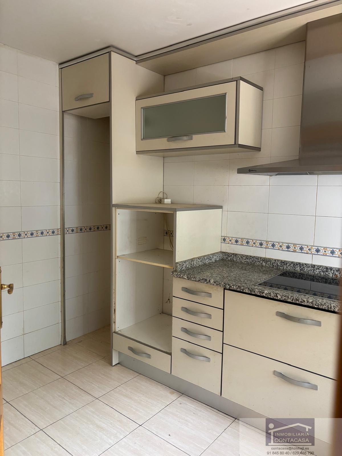 Venta de chalet en Las Ventas de Retamosa