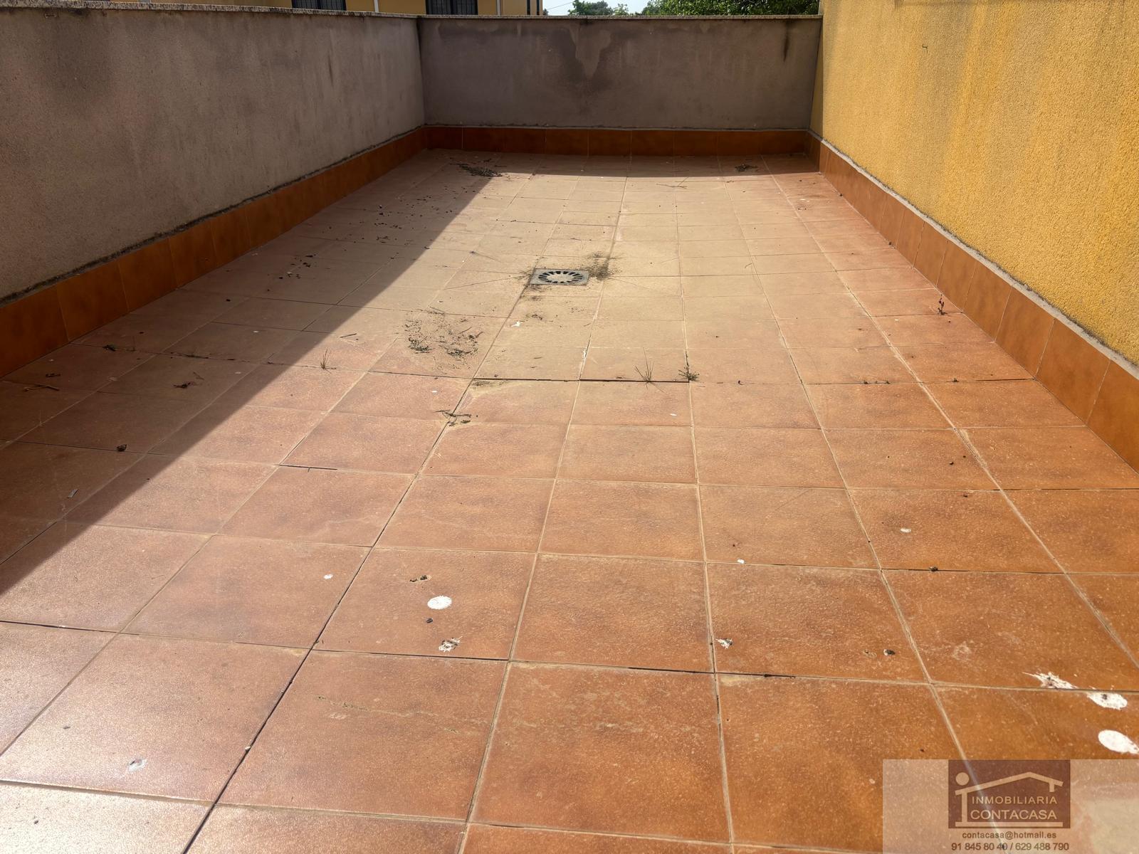 Venta de chalet en Las Ventas de Retamosa