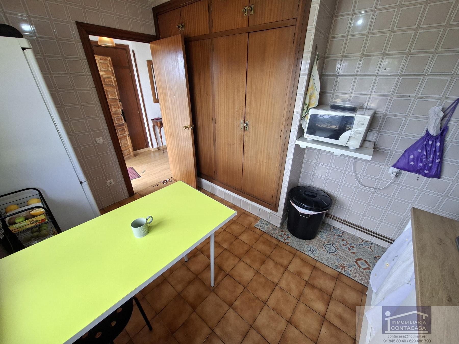 For sale of house in Bustarviejo