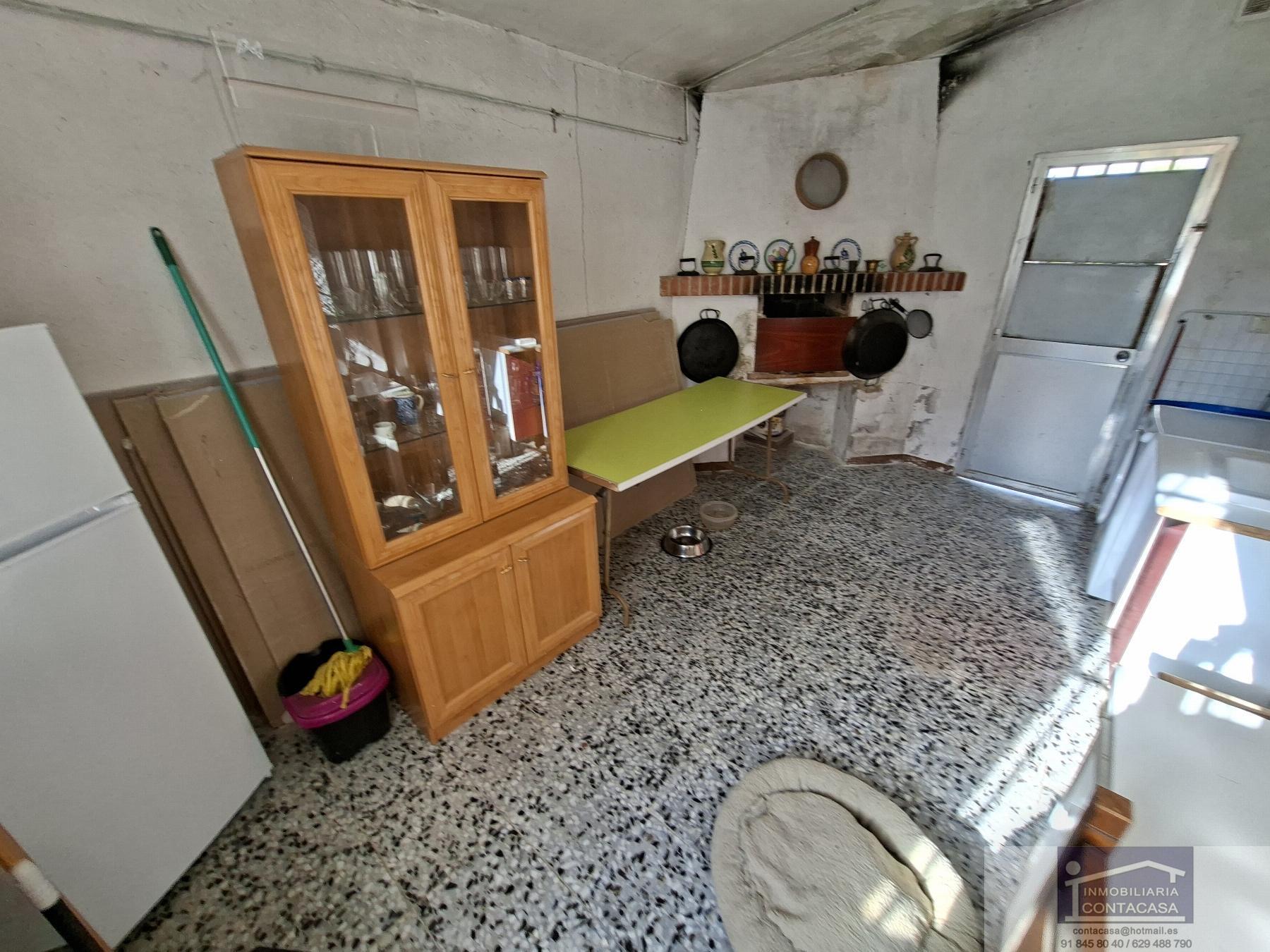 For sale of house in Bustarviejo