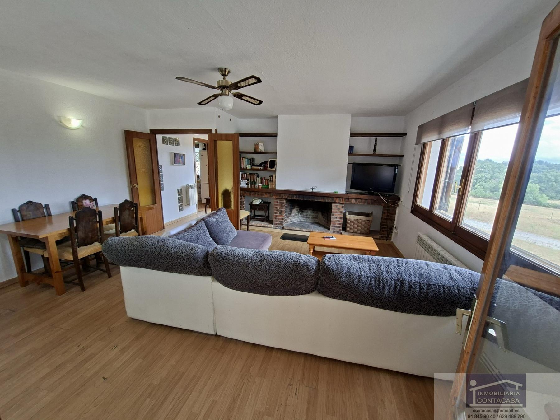 For sale of house in Bustarviejo
