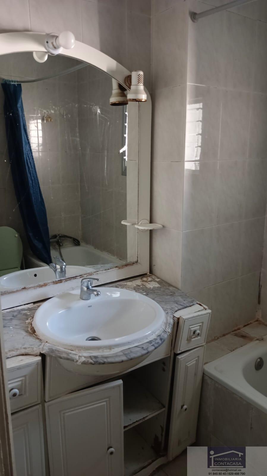 Venta de piso en Alcalá de Henares