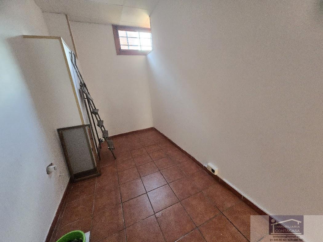 Venta de local en Guadalix de la Sierra