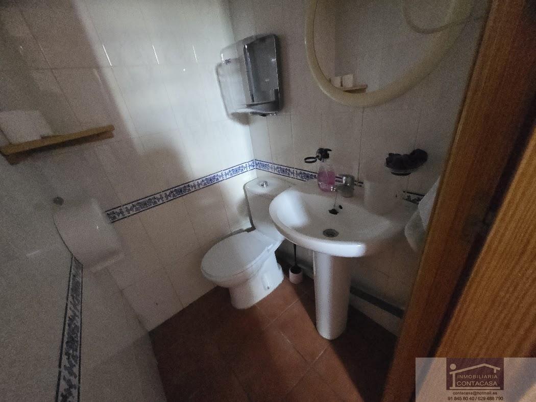 Venta de local en Guadalix de la Sierra