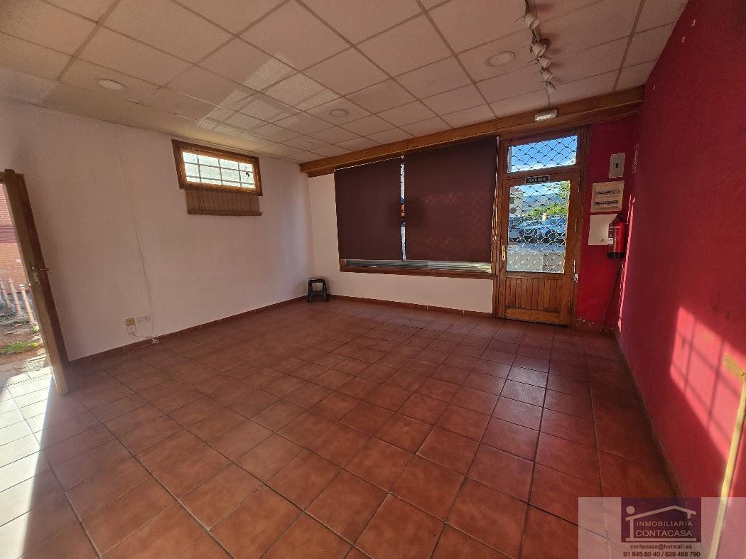 Venta de local en Guadalix de la Sierra