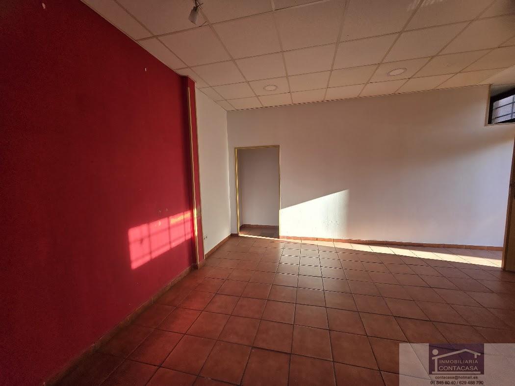 Venta de local en Guadalix de la Sierra