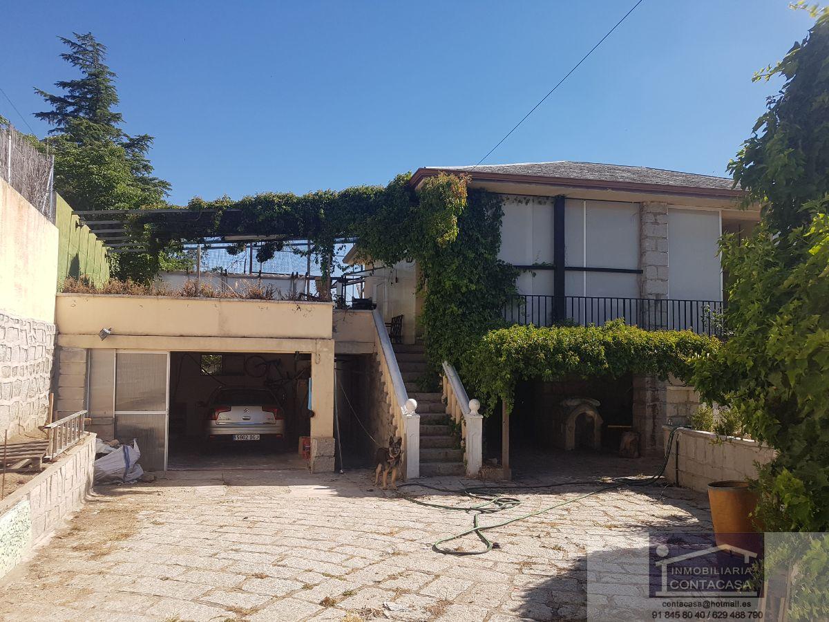 For sale of chalet in Colmenar Viejo